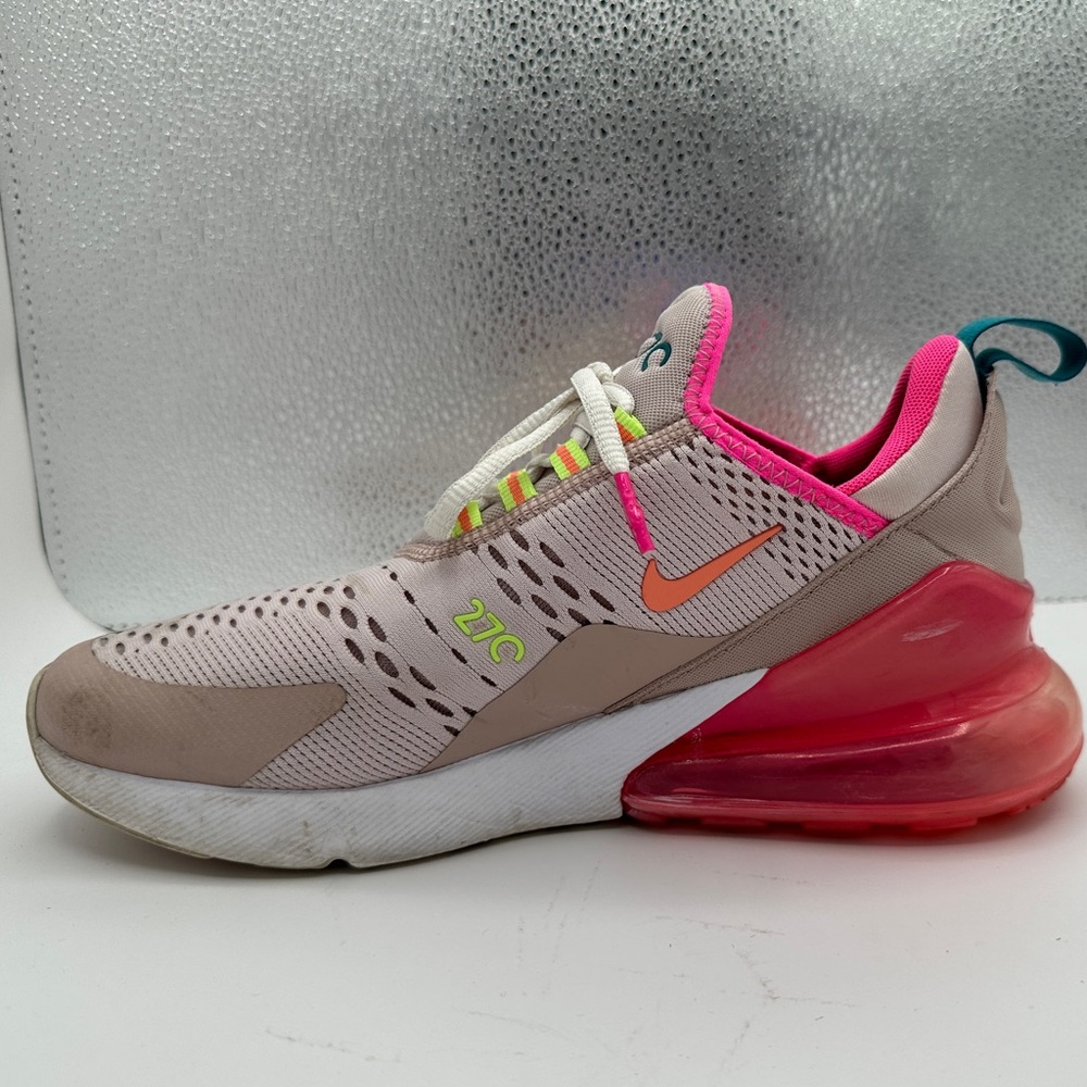 Sneakers - Picture 2 of 4